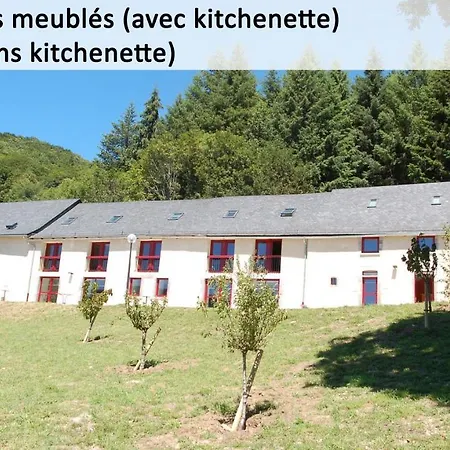 Aparthotel Du Cantal - Meubles Avec Kitchenette Et Chambres Sans Kitchenette